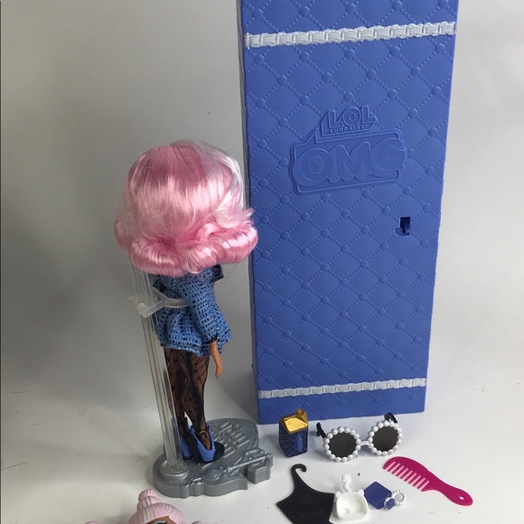 LOL Surprise OMG Doll UPTOWN GIRL Lol Surprise FAMILY With Accessories & Case - Picture 7 of 10